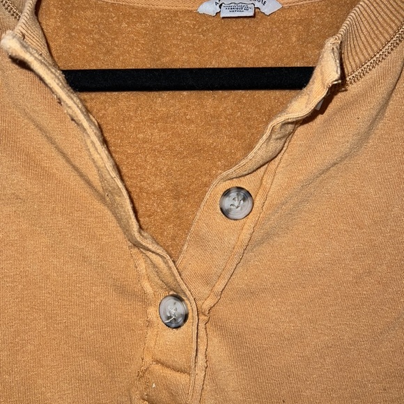 american eagle pullover - Picture 2 of 2